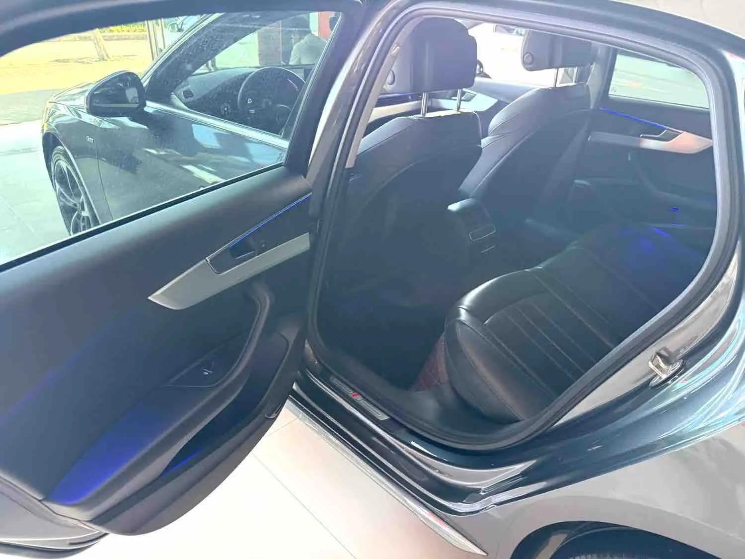 Audi A4L 2020 40 TFSI Fashion Dynamic 8