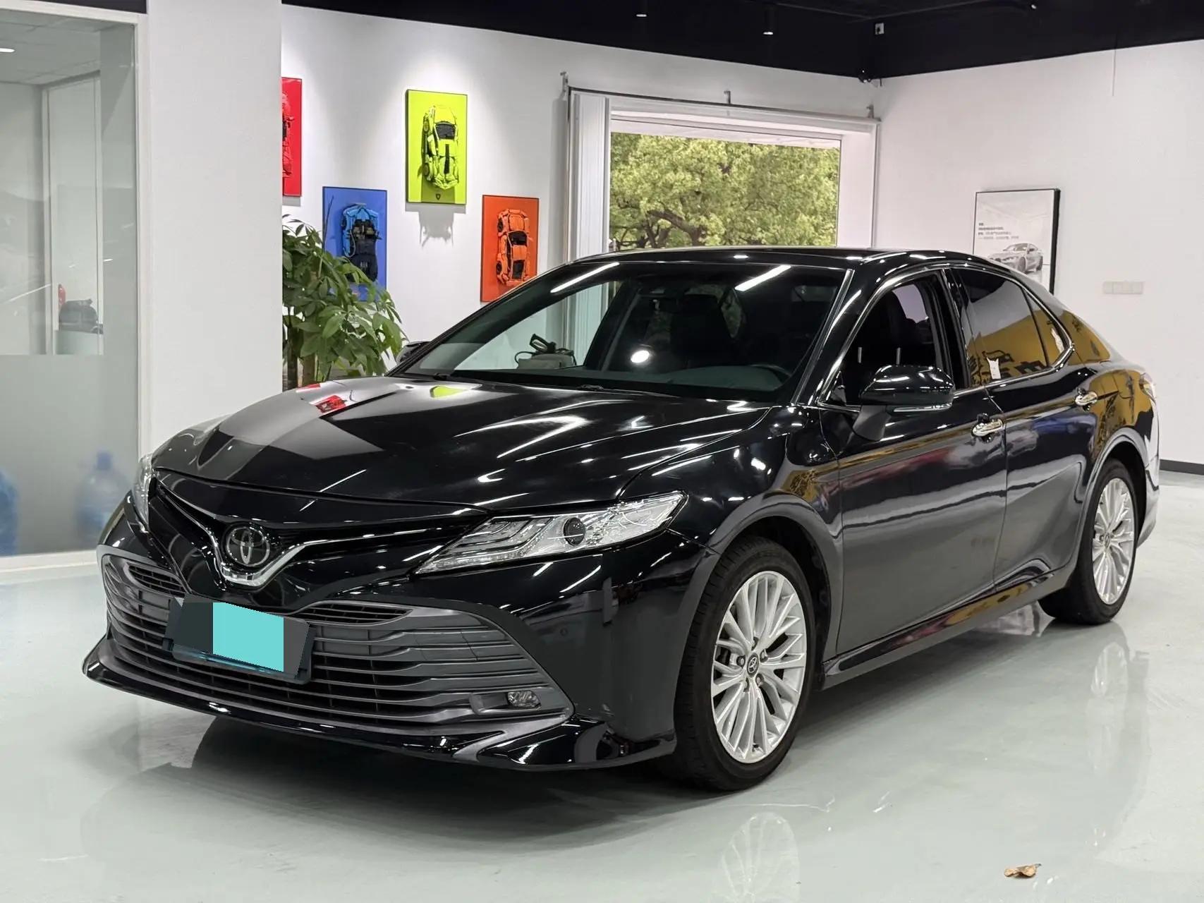 Camry 2019 facelift 2.5G Deluxe Edition