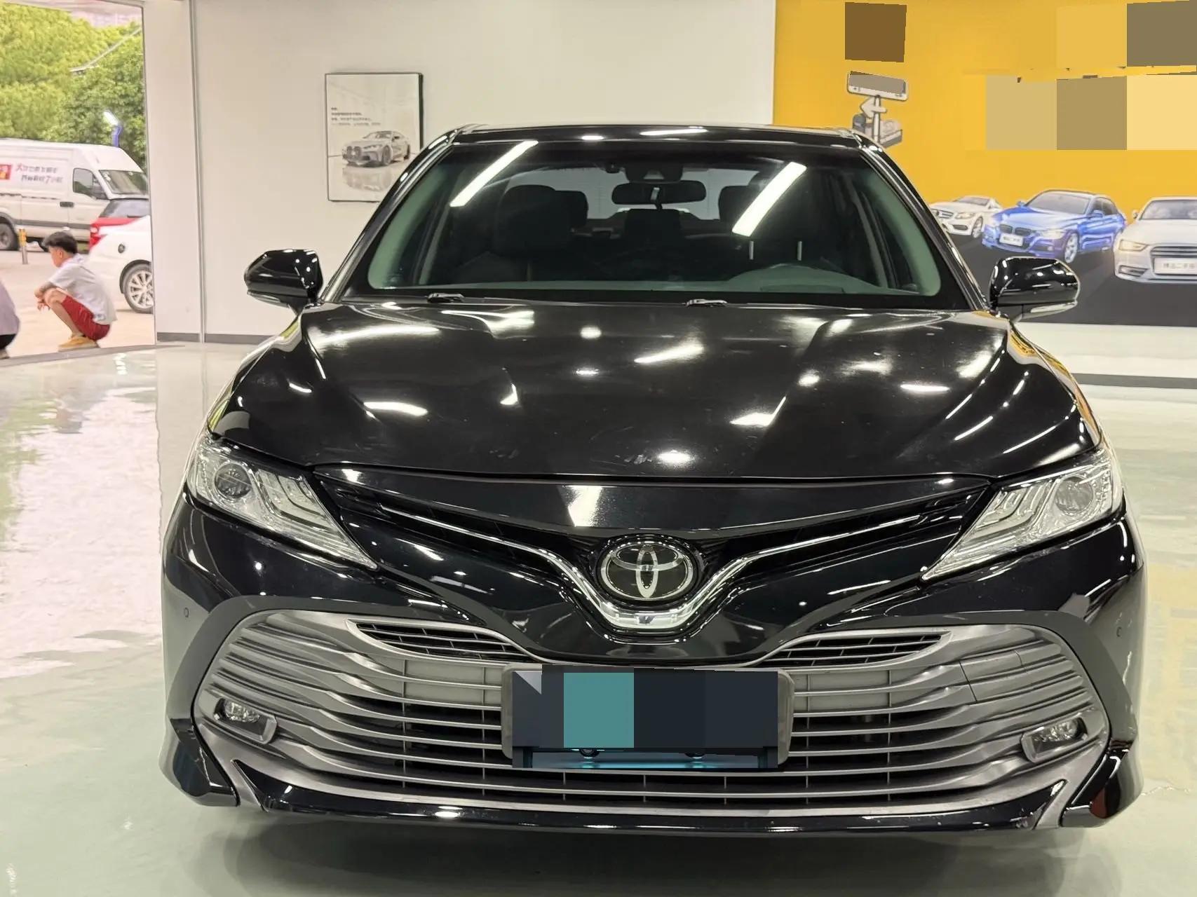 Camry 2019 facelift 2.5G Deluxe Edition 2