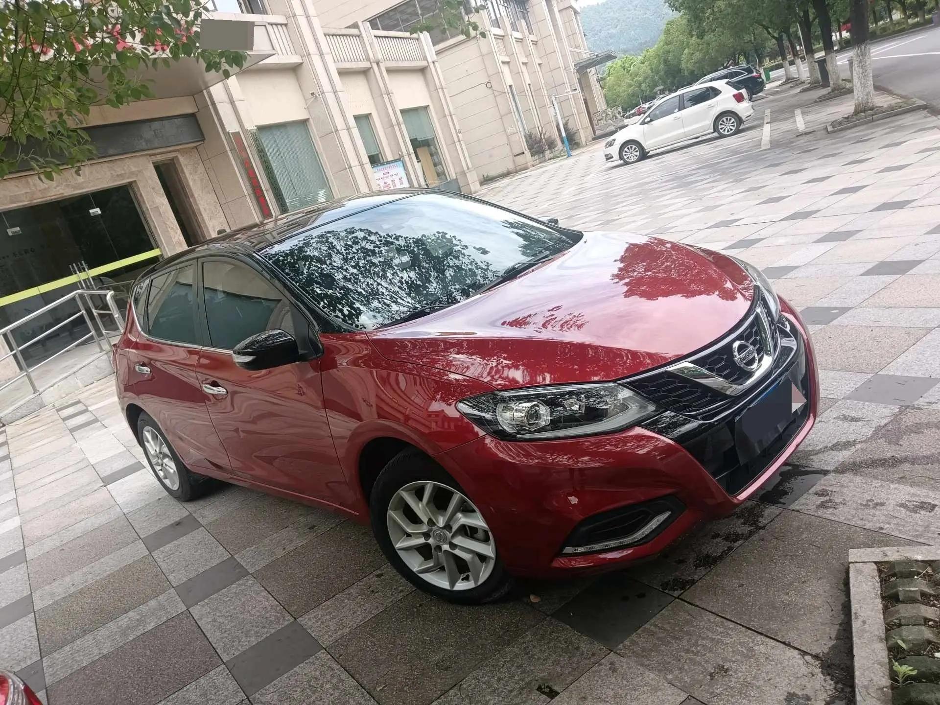 Tiida 2021 1.6L CVT Intelligent Drive Edition 2