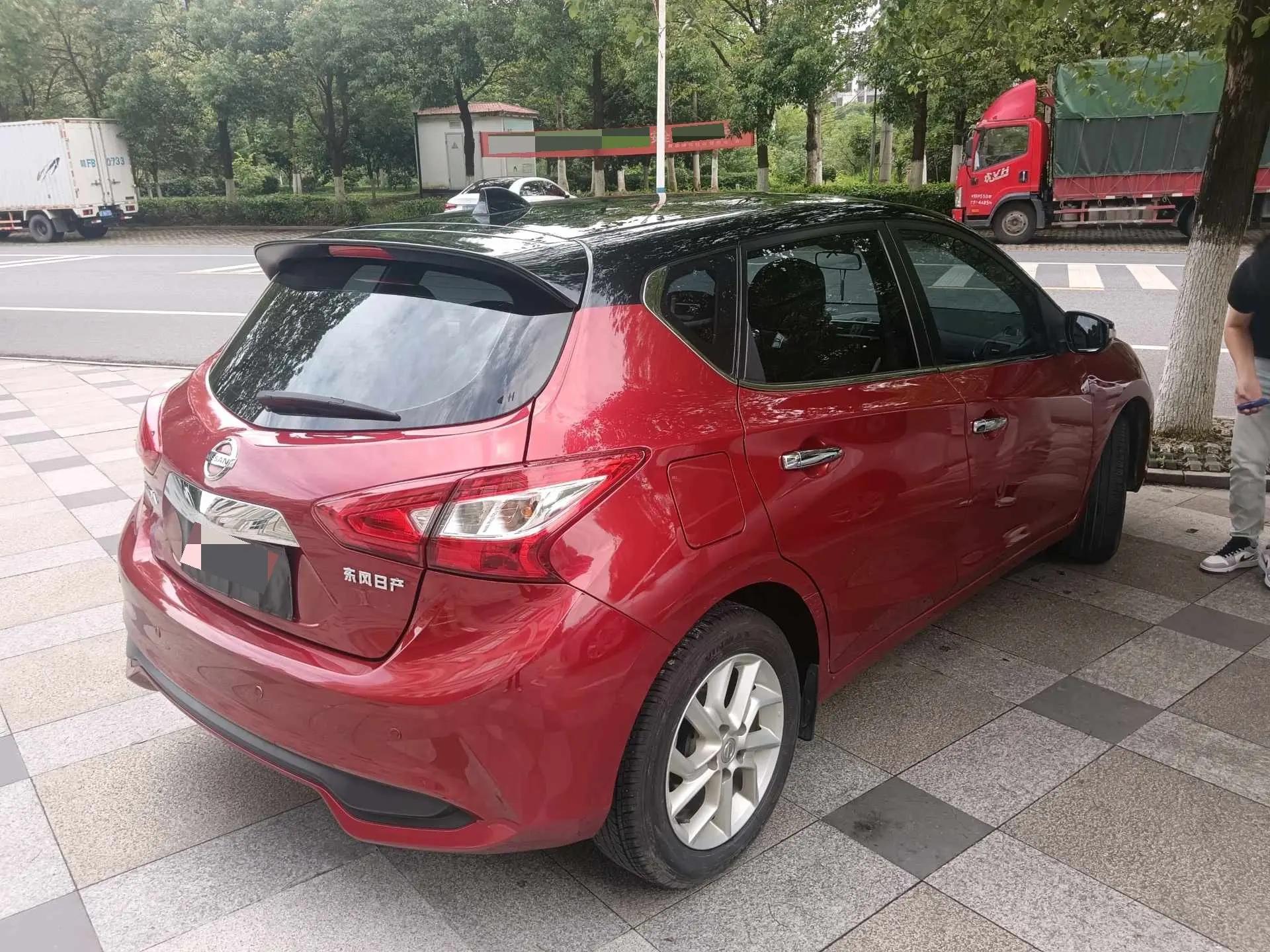 Tiida 2021 1.6L CVT Intelligent Drive Edition 4