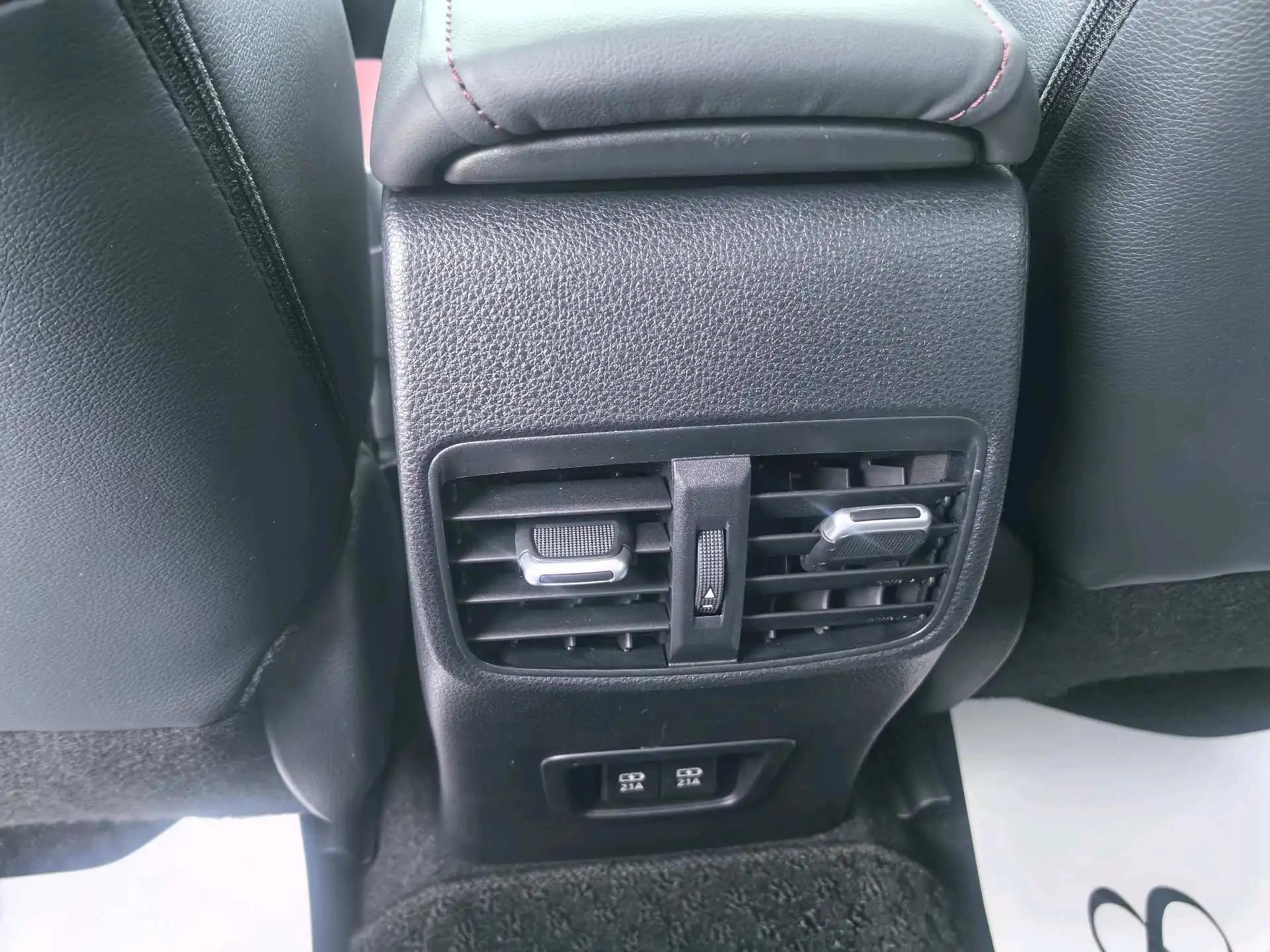 Corolla 2021 TNGA 1.5L CVT GR SPORT Sport 11