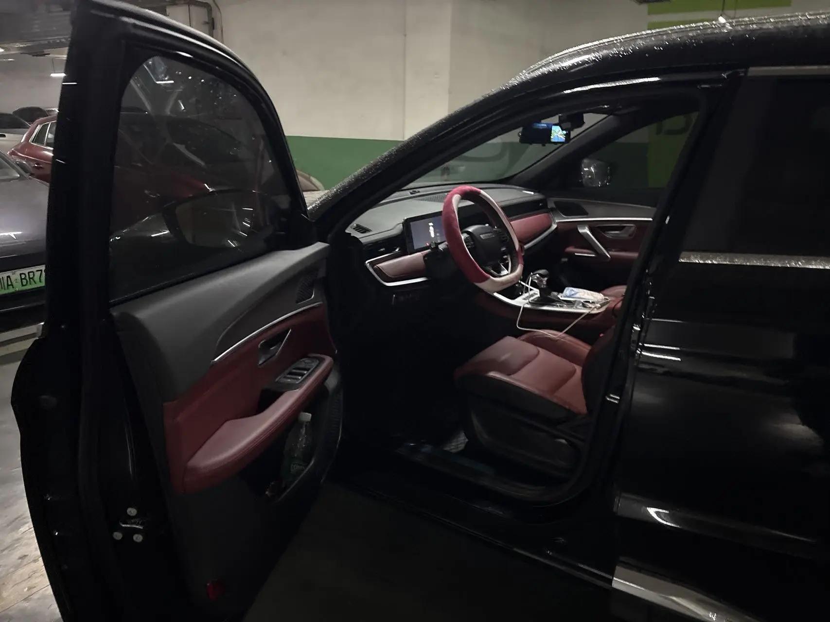 Jetour 2025 X70 PLUS 1.5T Elite Edition 7-seat Automatic Gear 2