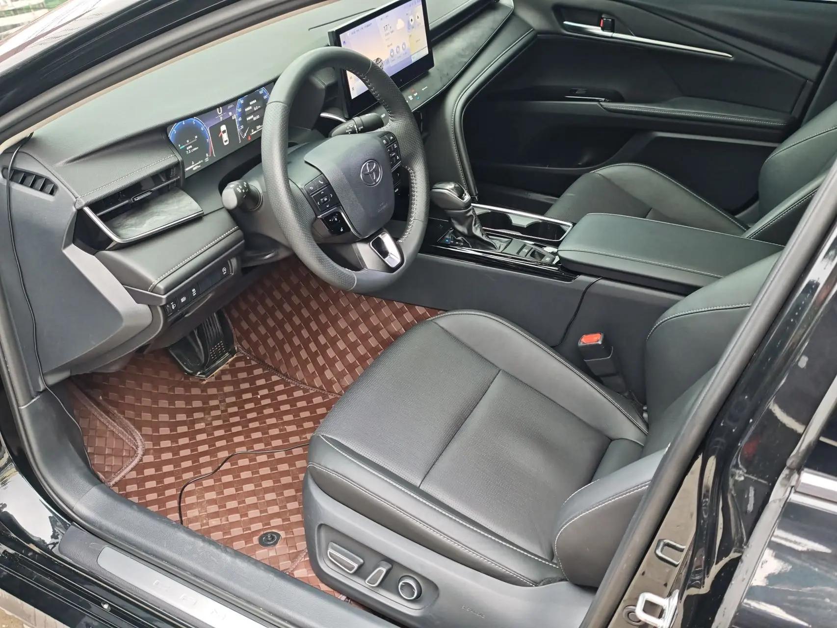 Toyota 2024 Camry 2.0GVP CVT Luxury Edition Automatic 5
