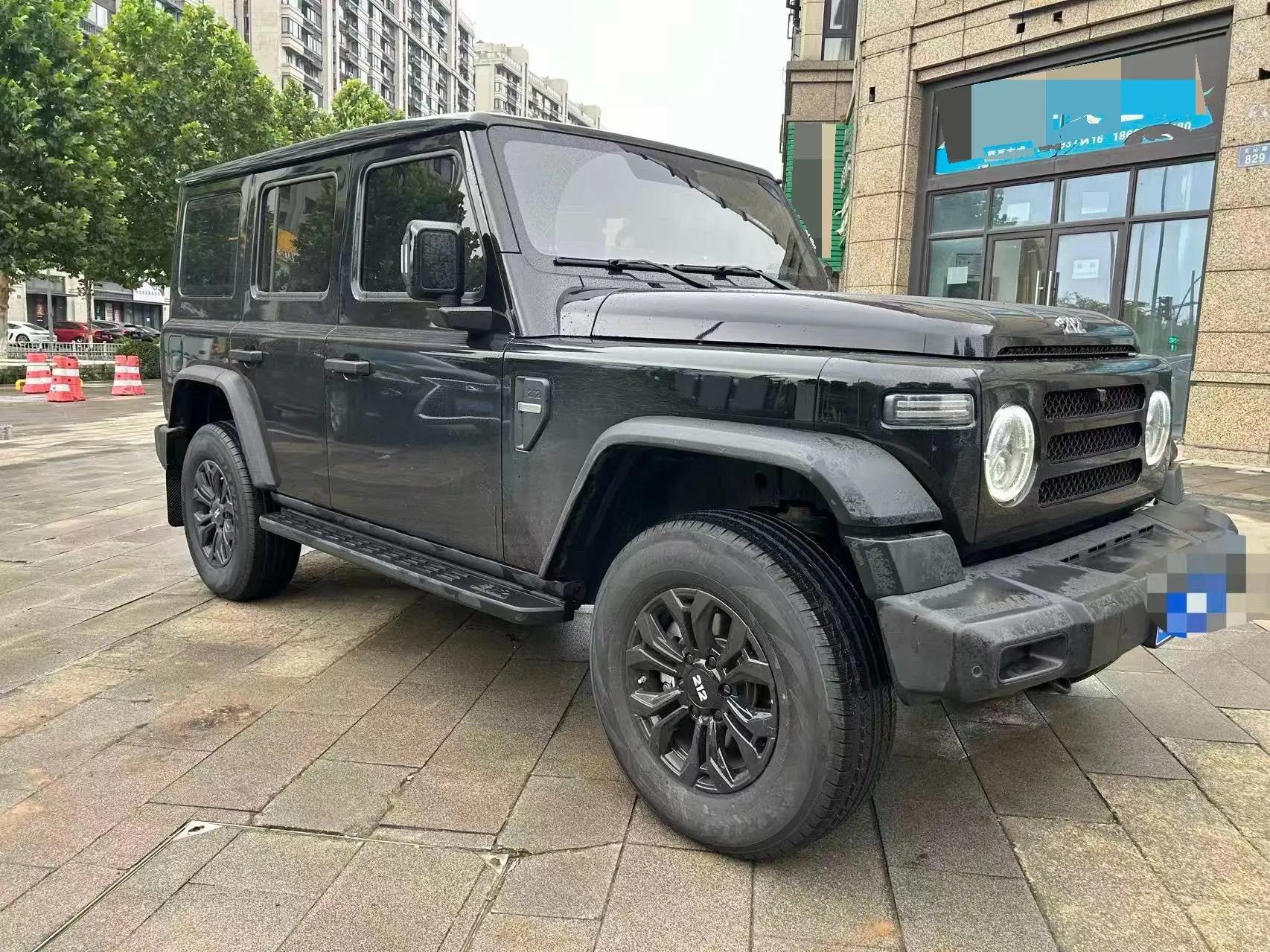 212 2024 T01 2.0T Mechanic Automatic 3
