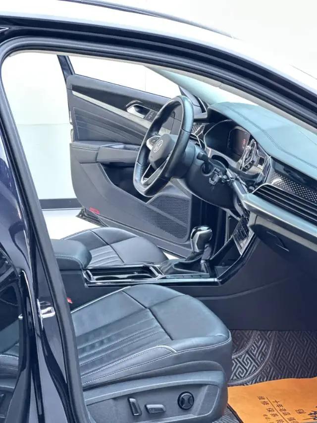 Passat 2022 330TSI Star Elite Edition 2