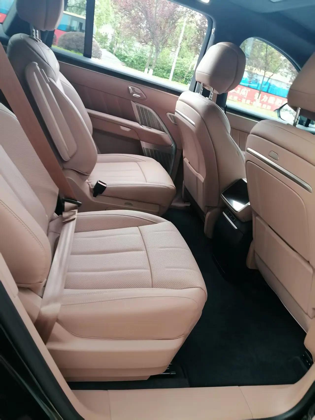 ONVO 2026 L90 Ultra six-seat automatic gear 3