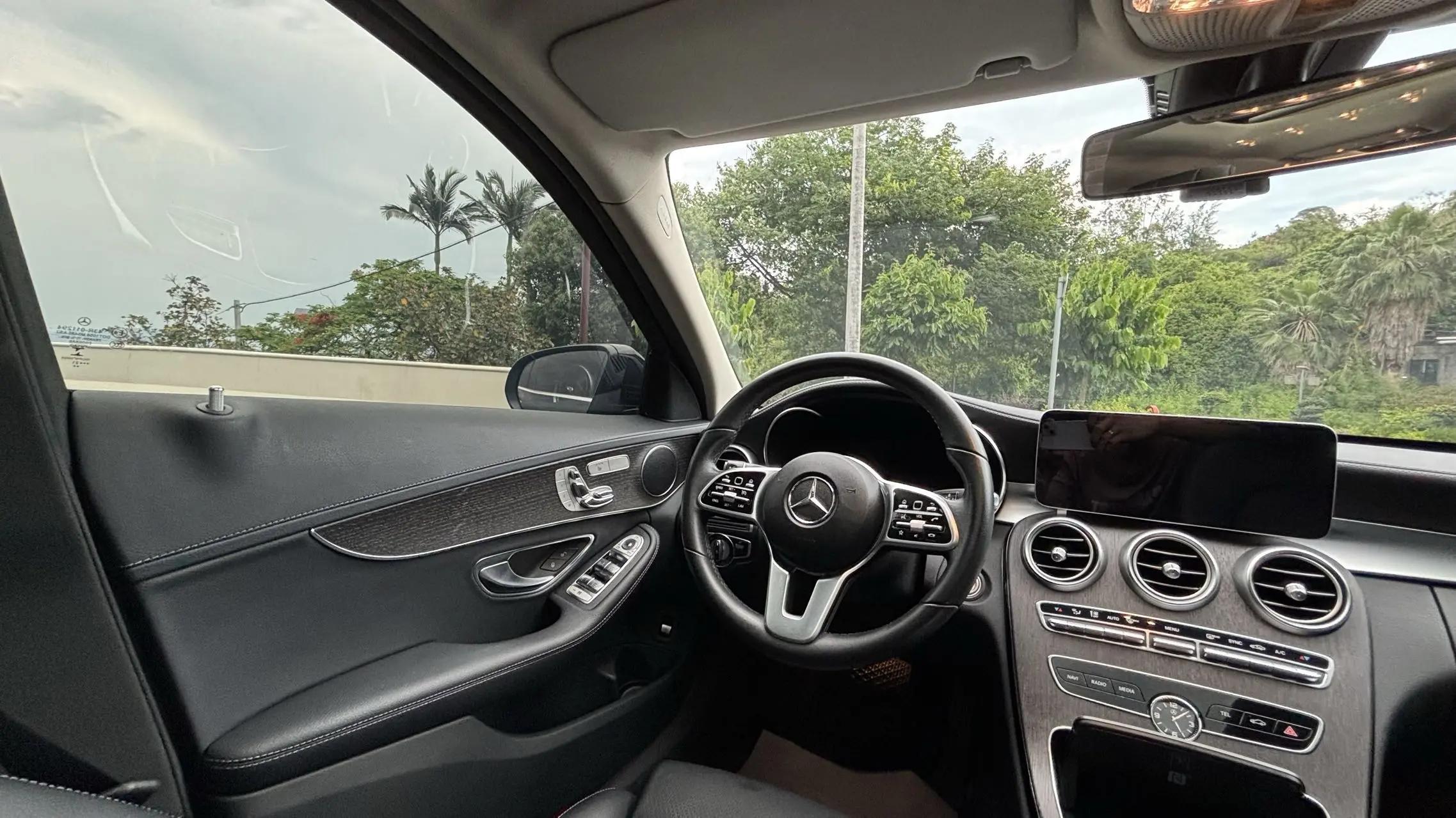 Mercedes Benz Class C 2021 C 260 L Sports Edition 11