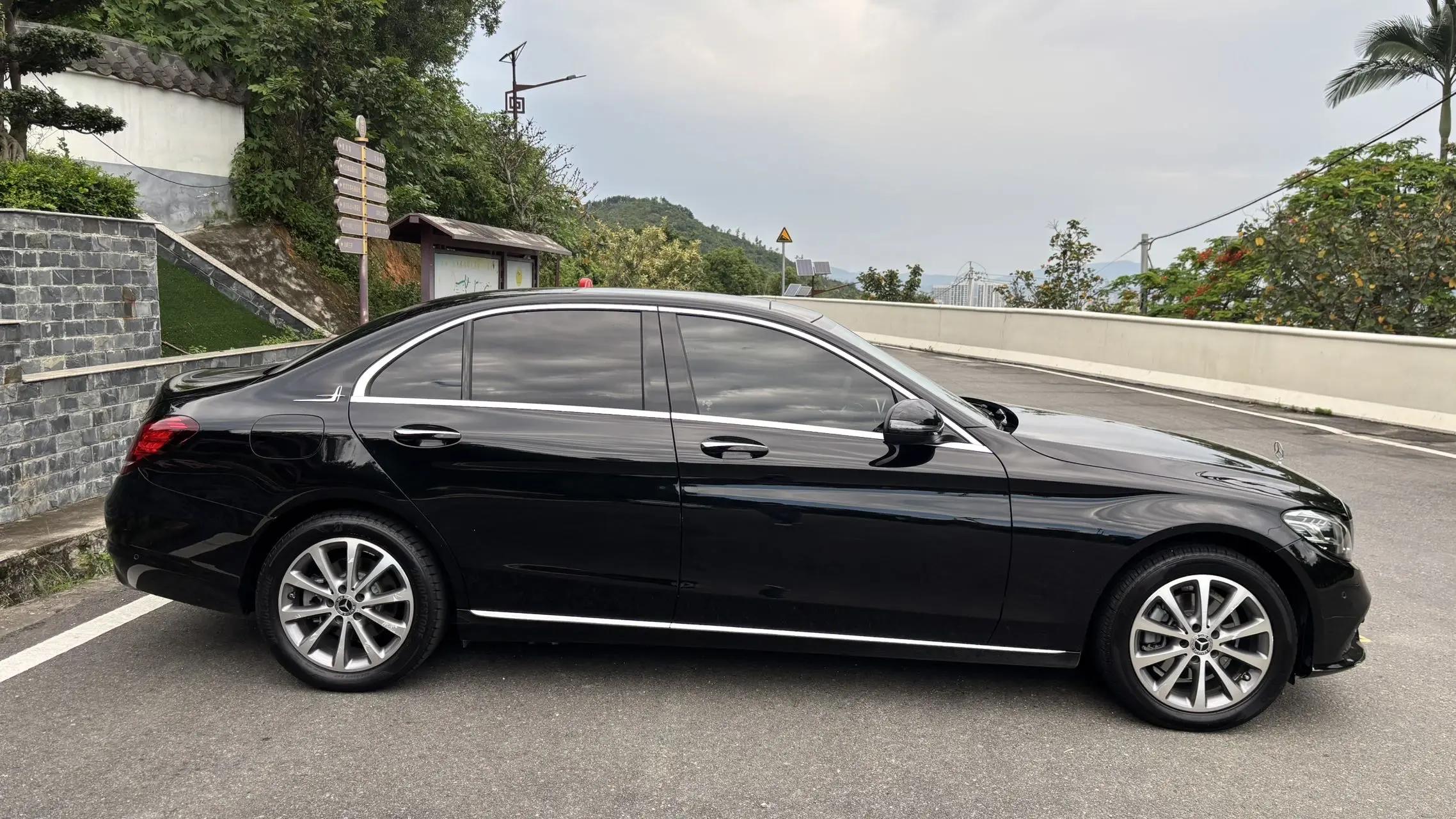 Mercedes Benz Class C 2021 C 260 L Sports Edition 13