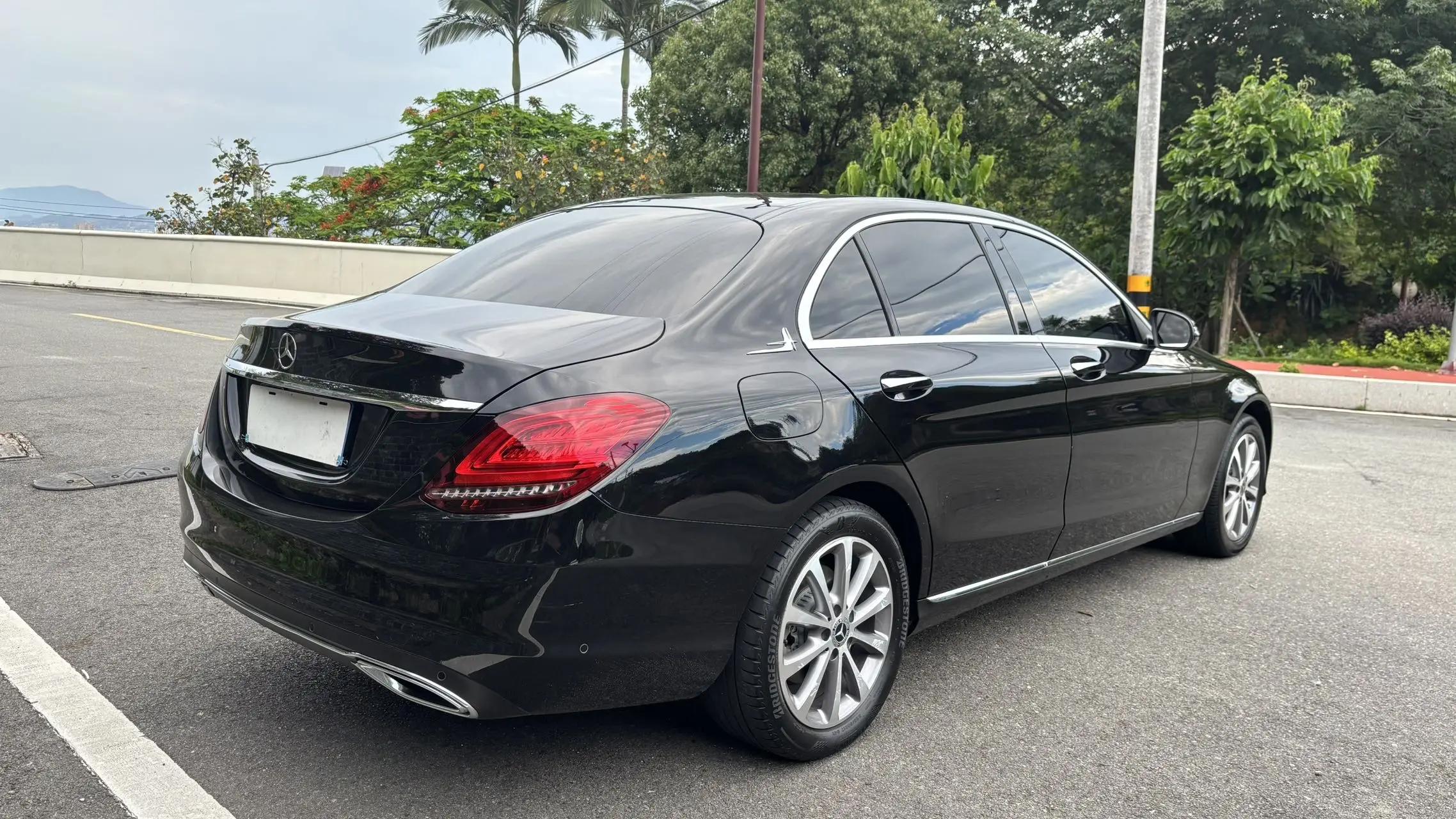 Mercedes Benz Class C 2021 C 260 L Sports Edition 14