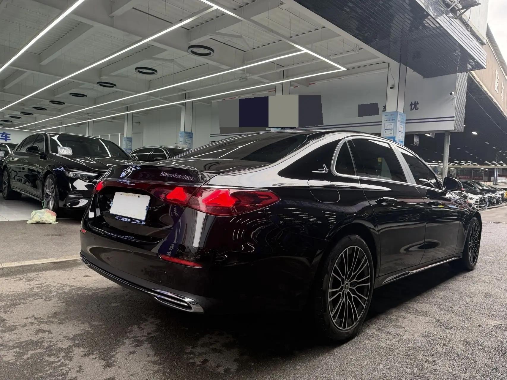 Mercedes Benz E-Class 2025 Model E 300 L 48V 2.0T Luxury Automatic 19