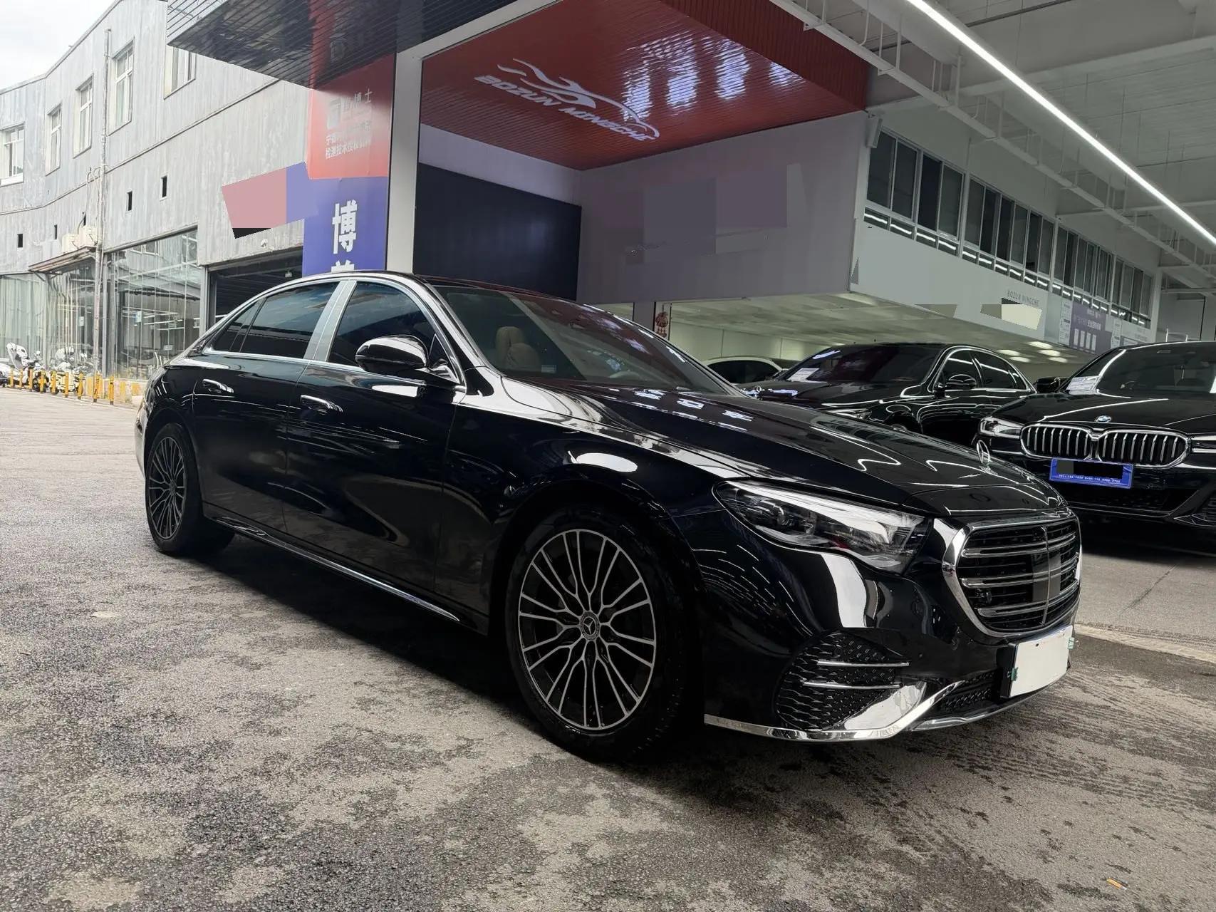 Mercedes Benz E-Class 2025 Model E 300 L 48V 2.0T Luxury Automatic 3