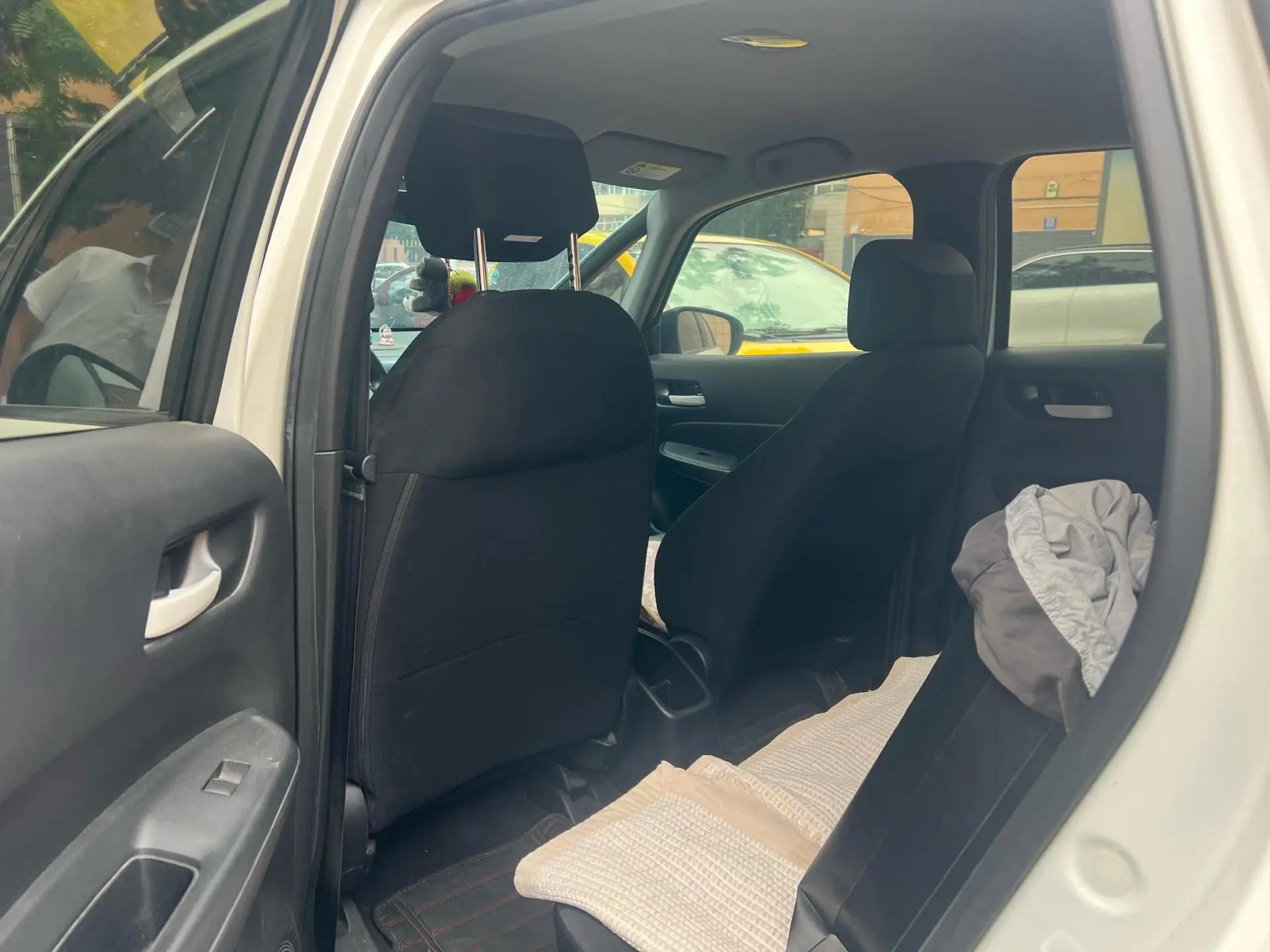 Fit 2021 1.5L CVT Tide Edition 4