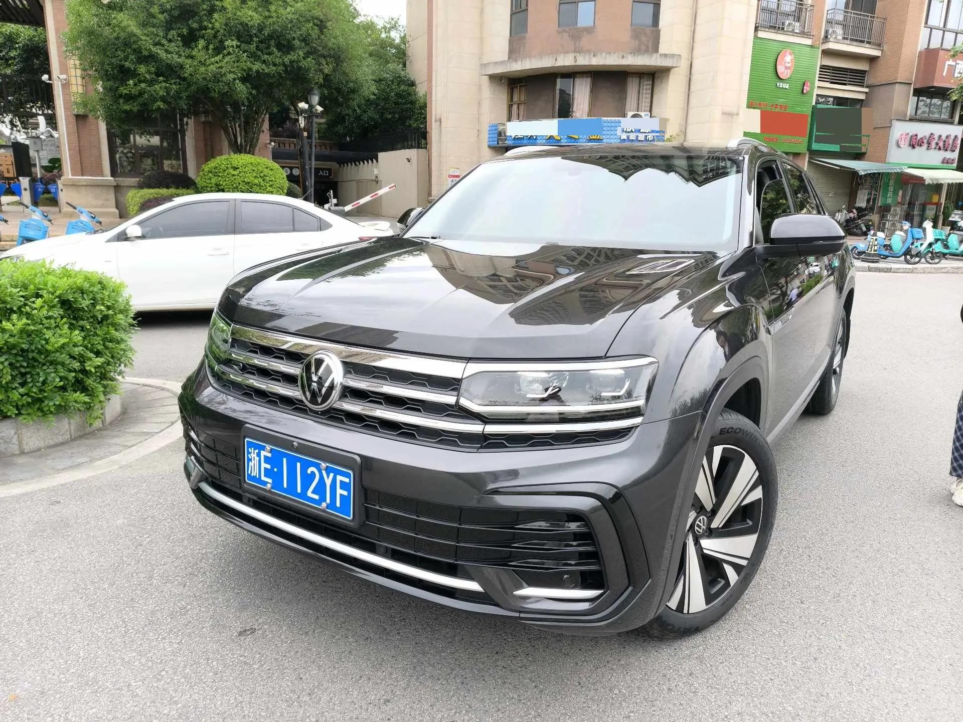 Touang X 2021 380TSI 4WD Respect Flagship Edition