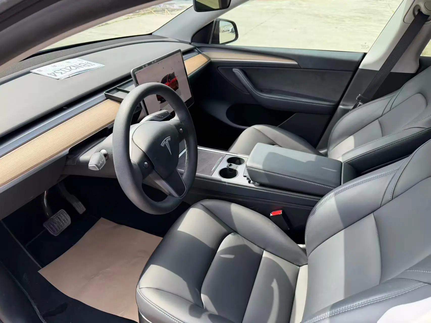 Model Y 2022 rear-wheel drive version 5