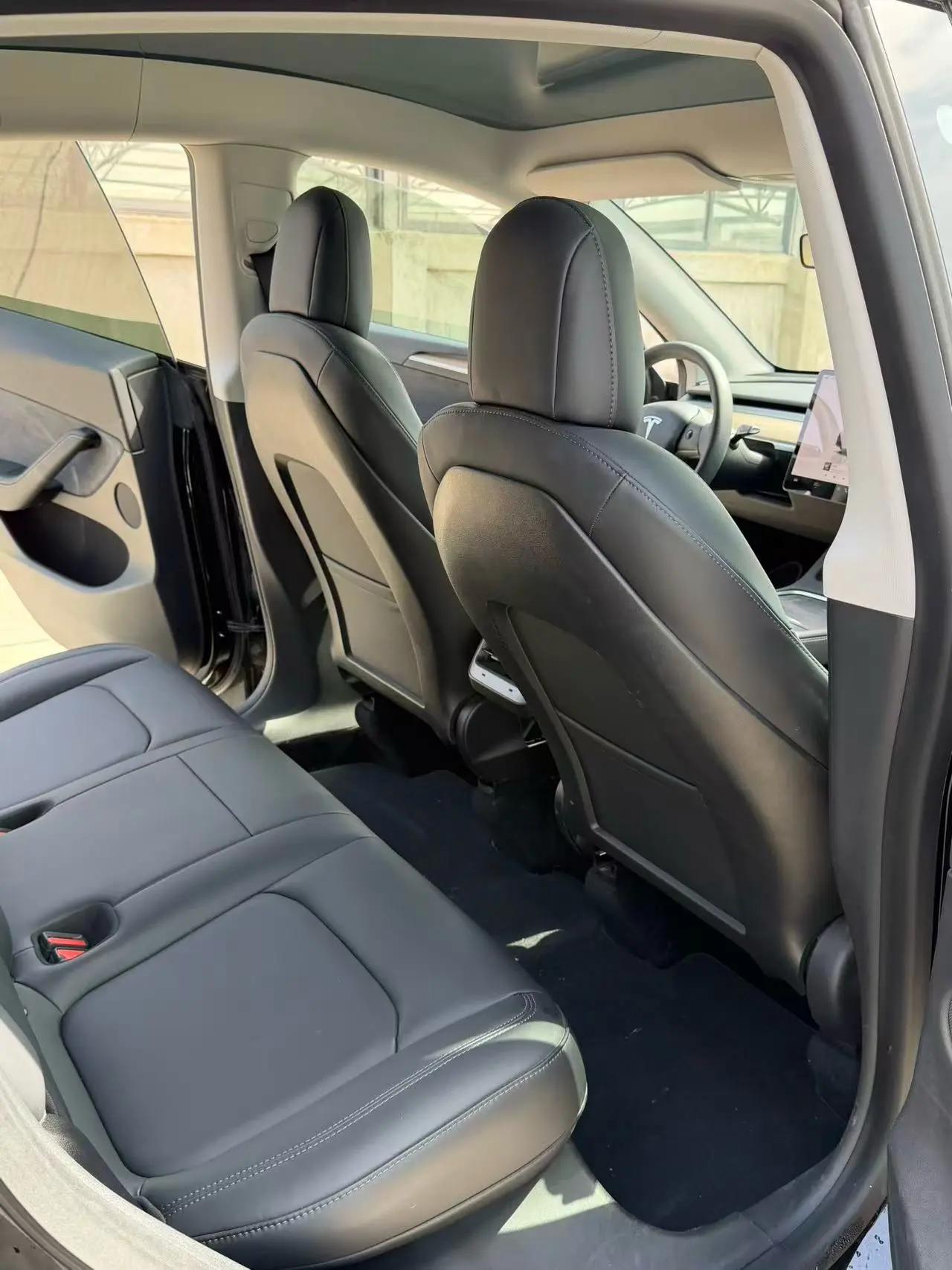 Model Y 2022 rear-wheel drive version 8