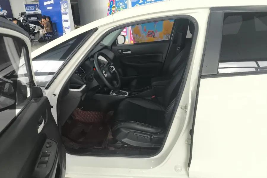 Fit 2021 1.5L CVT Trendy Edition 3