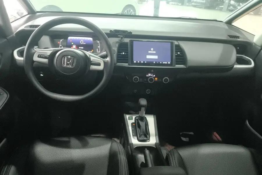 Fit 2021 1.5L CVT Trendy Edition 4
