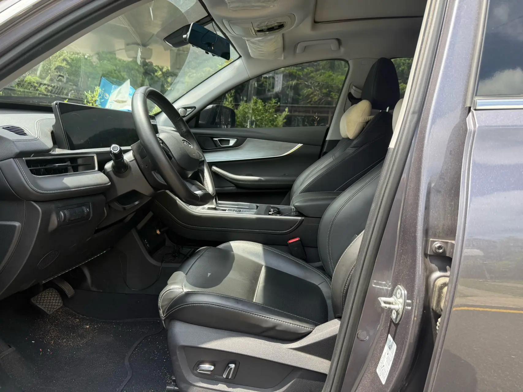 Ruihu 7 PLUS 2021 1.5T CVT Honorable Model 4
