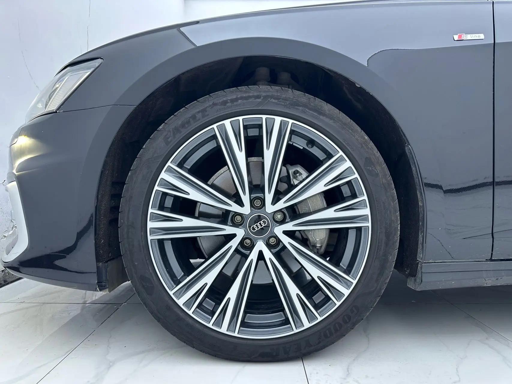 Audi A6L 2022 model facelift 40 TFSI luxury dynamic model 8