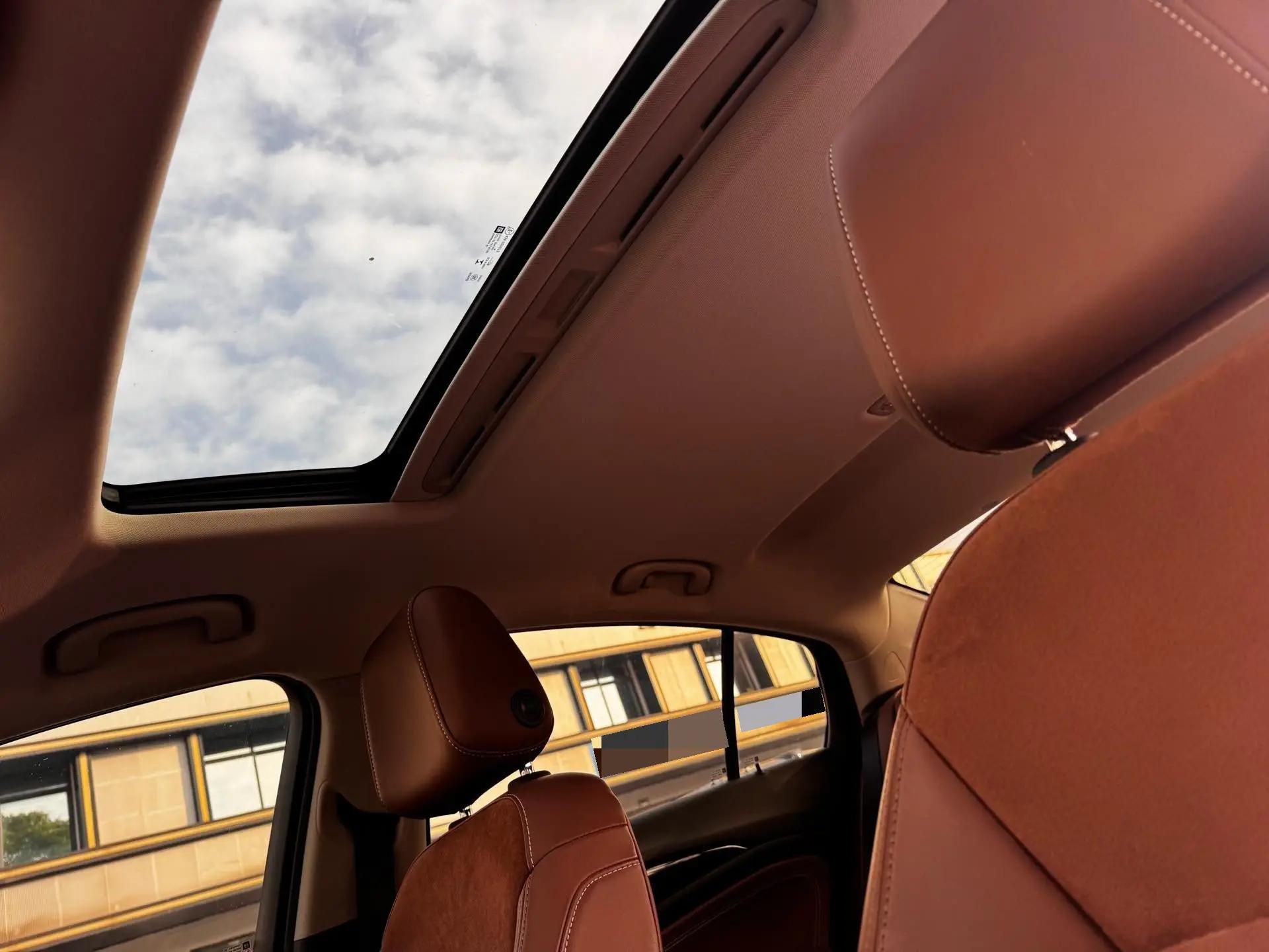 Regal 2019 to 20T Luxury Country VI 12