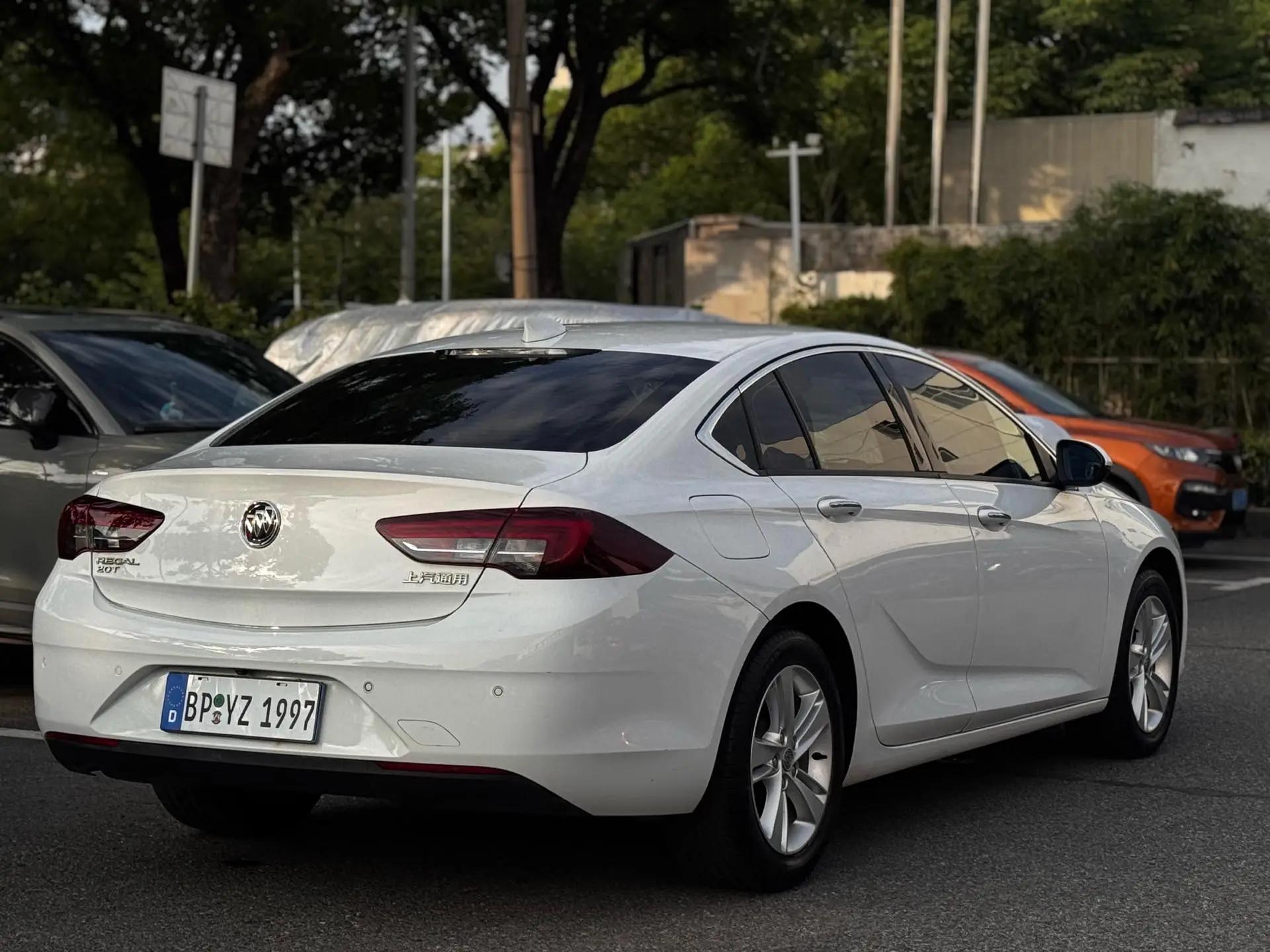 Regal 2019 to 20T Luxury Country VI 4
