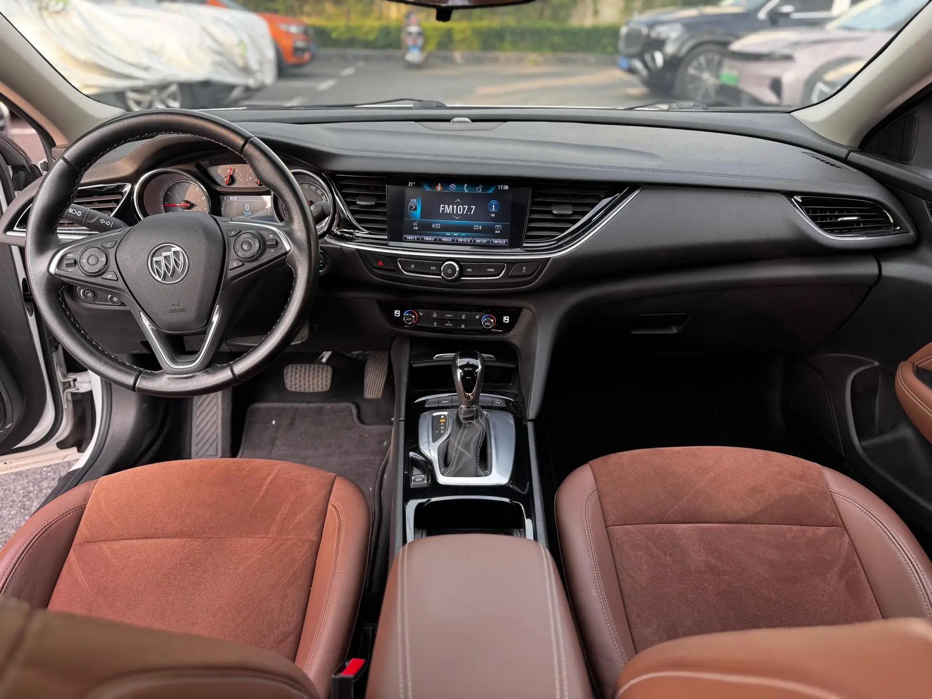 Regal 2019 to 20T Luxury Country VI 8