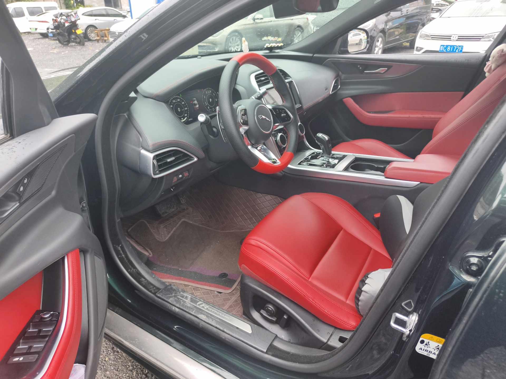 Jaguar XEL 2021 2.0T 250PS S Enterprising and Elegant Edition 6