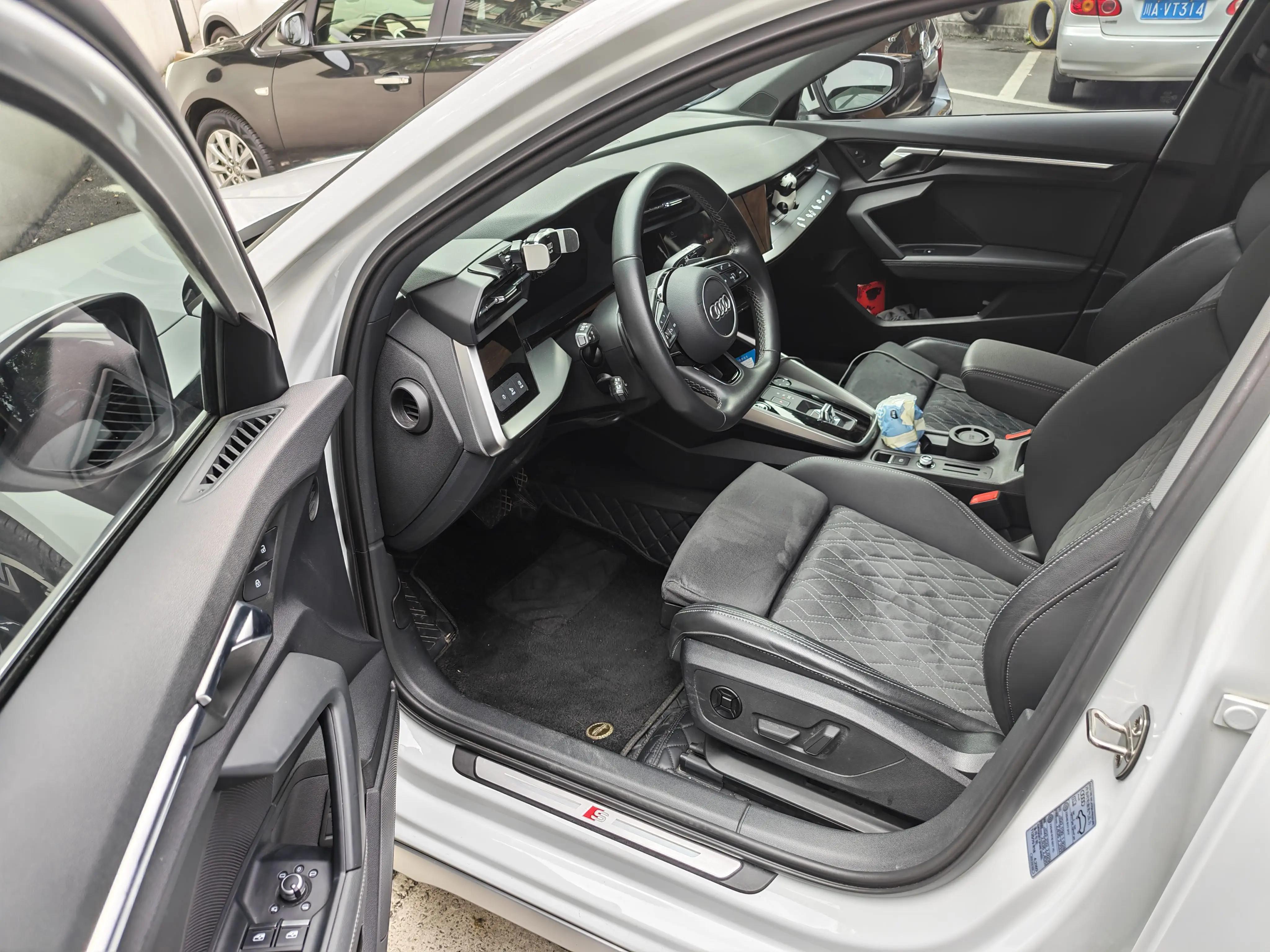 Audi A3 2022 model Sportback 35 TFSI Luxury Sports Edition 3
