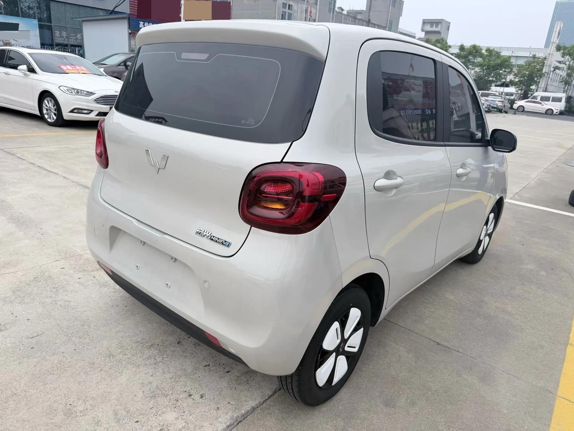 WuLing 2024 HongGuang MINI EV 215km Youth Edition Automatic 2