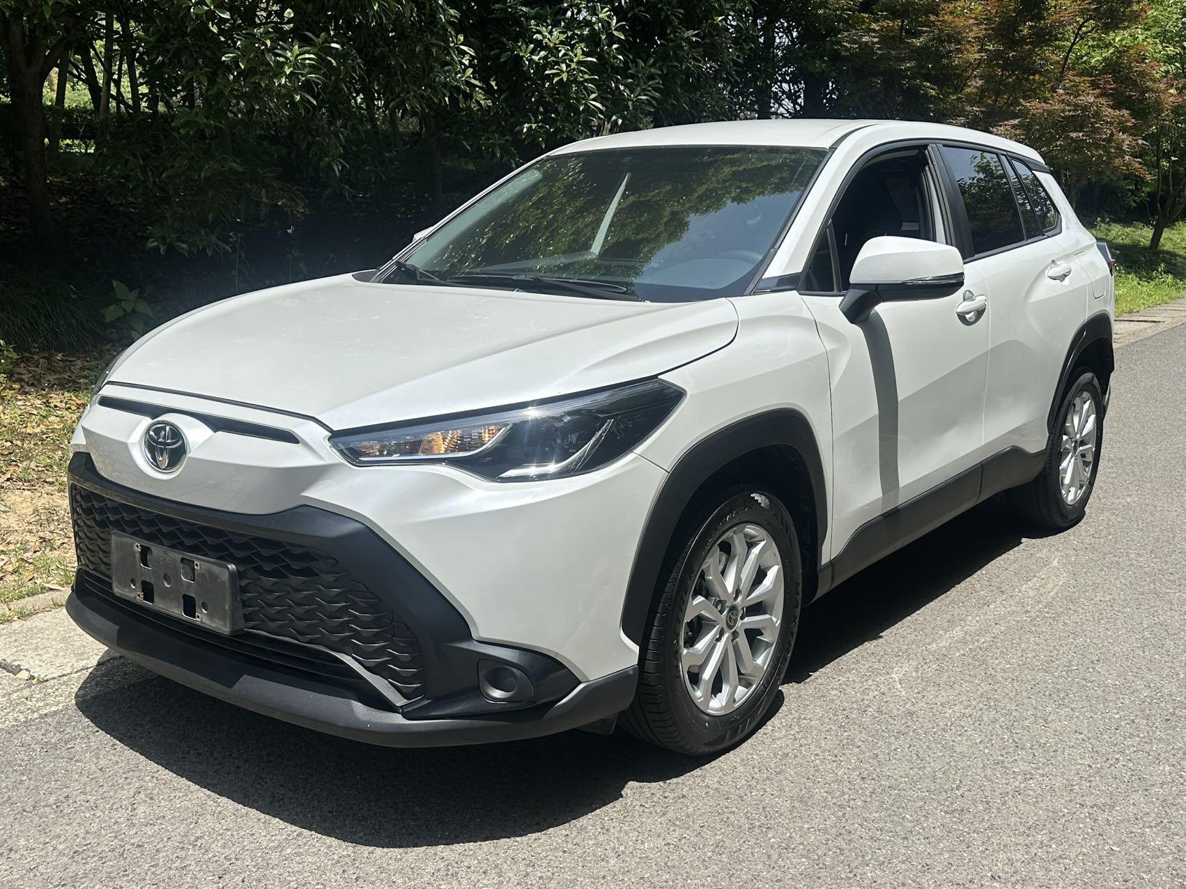 Toyota 2023 model Frontlander 2.0 CVT Elite Edition, automatic transmission