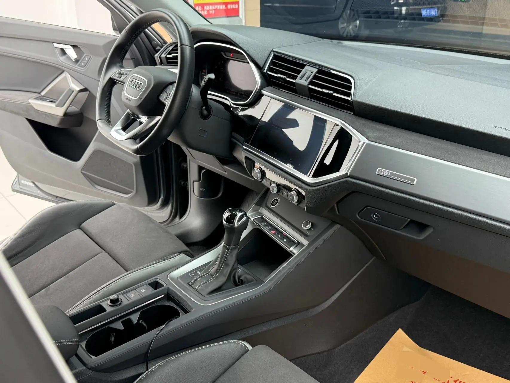 Audi Q3 2021 35 TFSI Fashion Dynamic 7