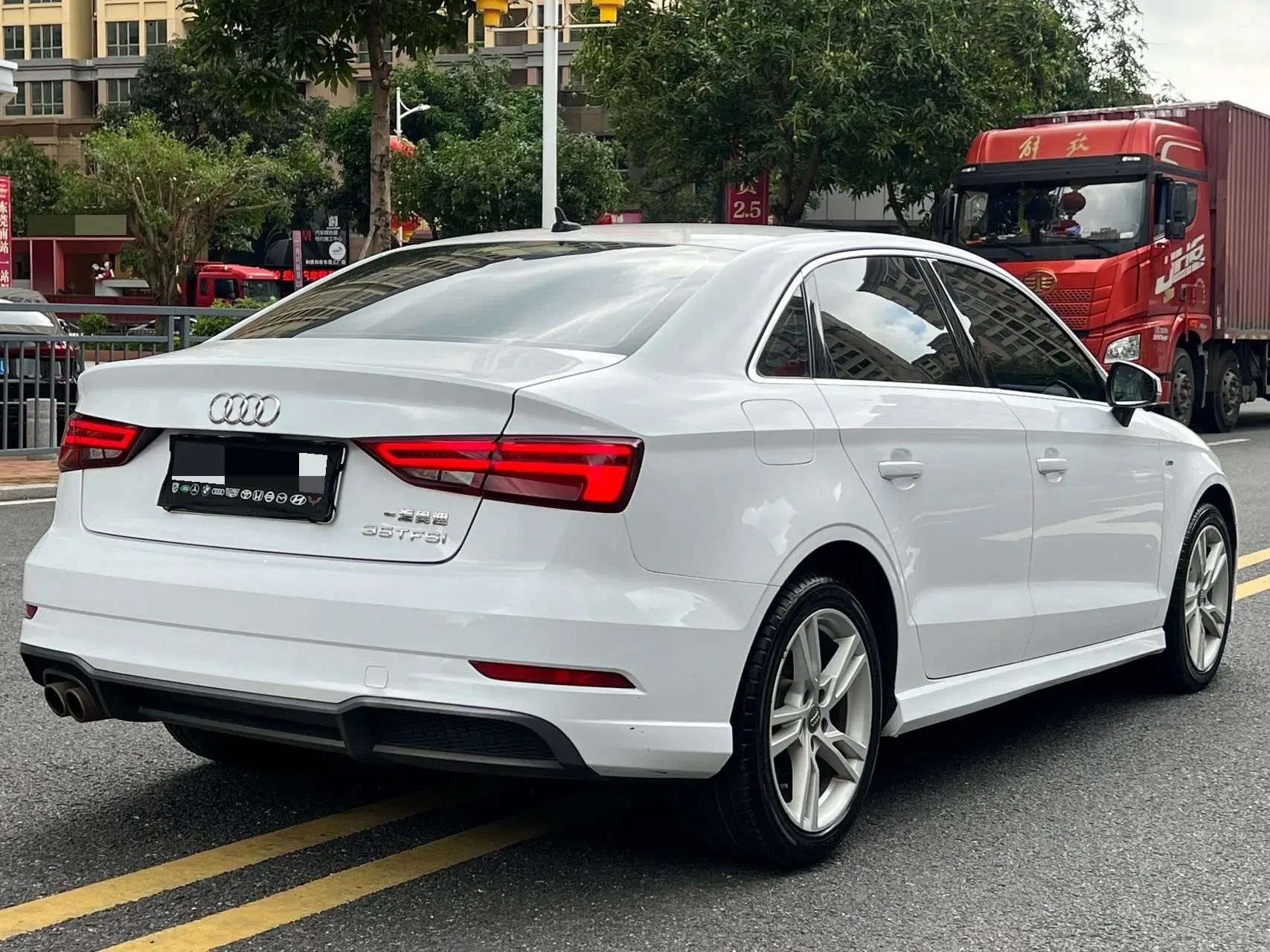 Audi A3 2019 Limousine 35 TFSI Fashion Country V 7