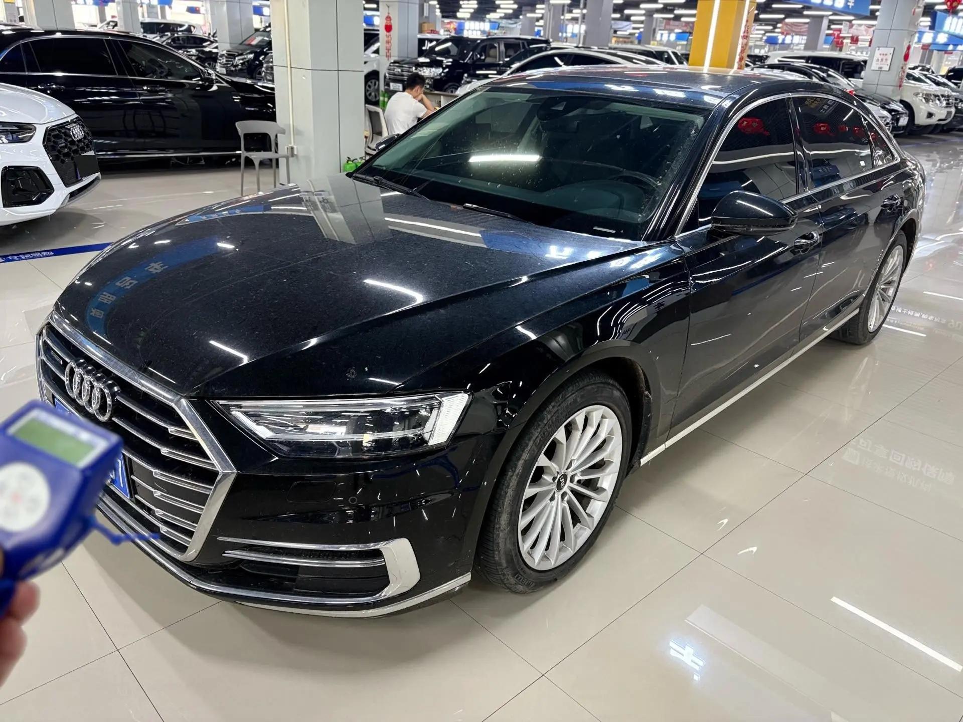 Audi A8 2022 A8L 50 TFSI quattro Comfort Collection