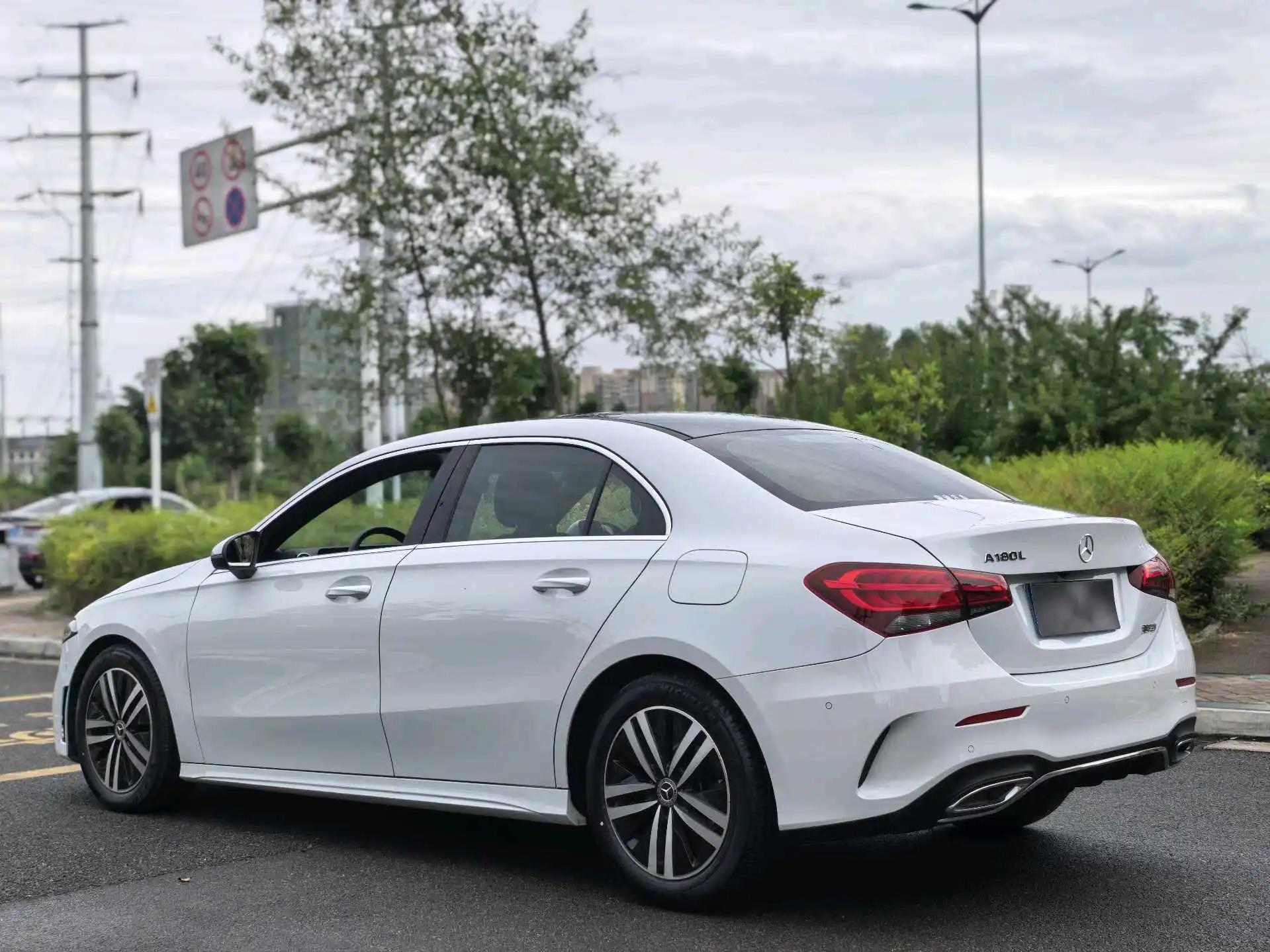 Mercedes Benz Class A 2020 A 180 L Sports Car 4