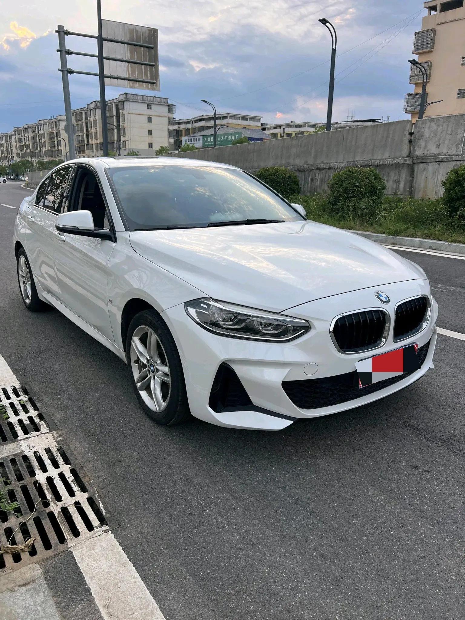 BMW 1 Series 2020 120i M Sports Suit 3