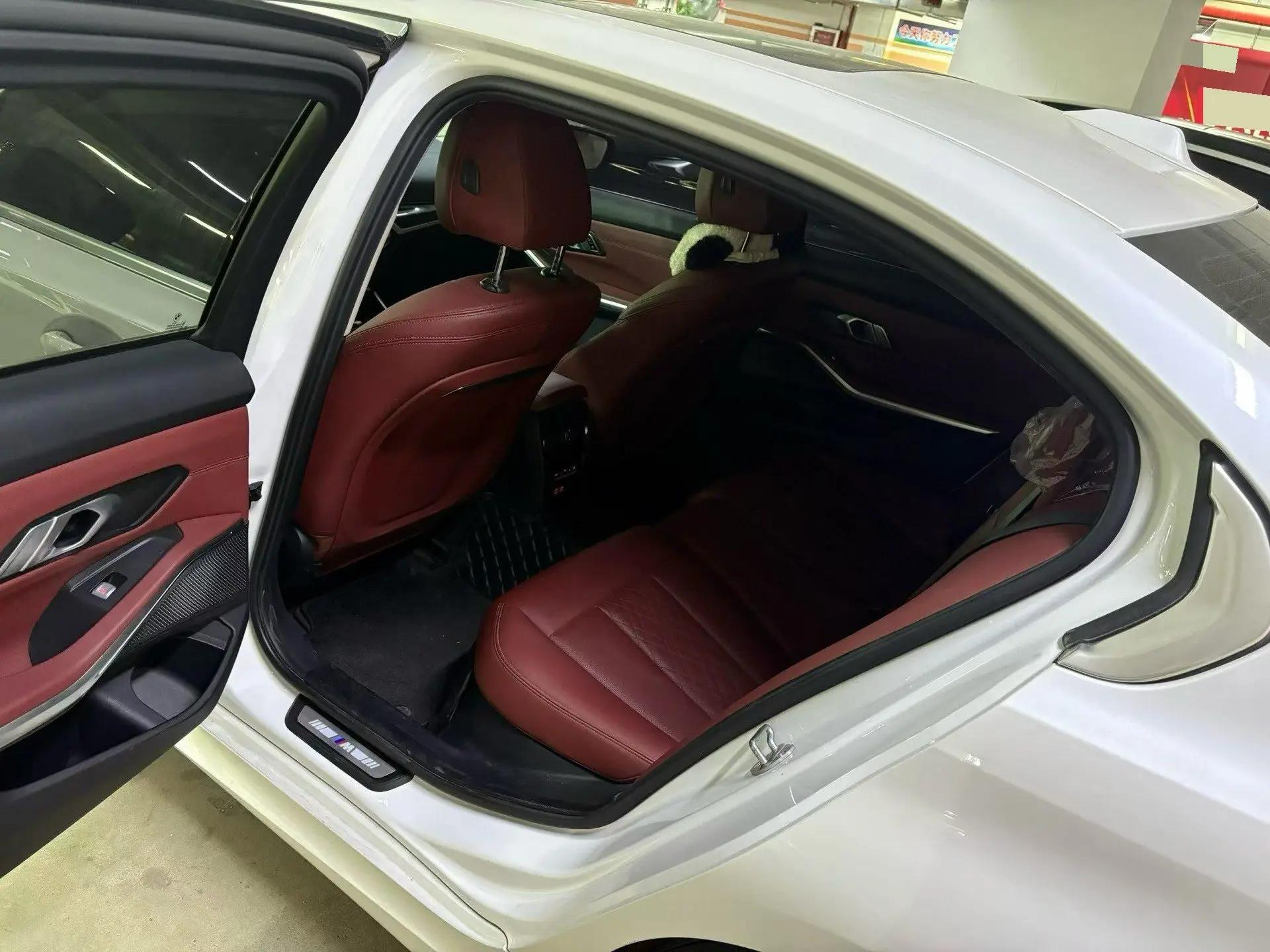 BMW 3 Series 2023 325Li M Sports Suit 4