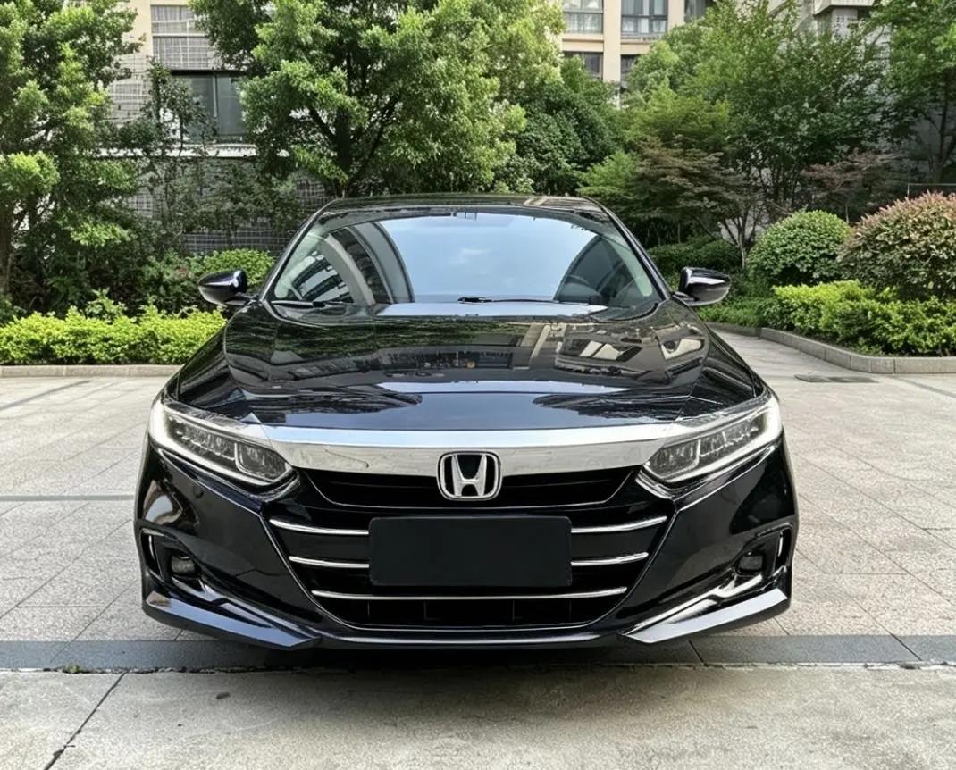 Accord 2022 260TURBO Luxury Edition 2