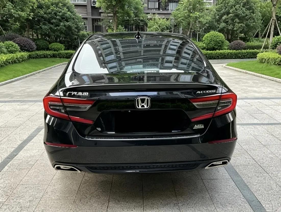 Accord 2022 260TURBO Luxury Edition 8