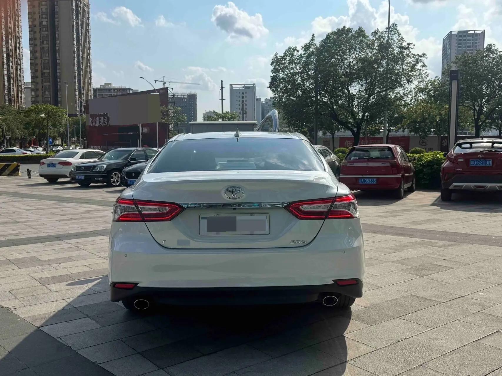 Camry 2021 2.0G Deluxe Edition 3