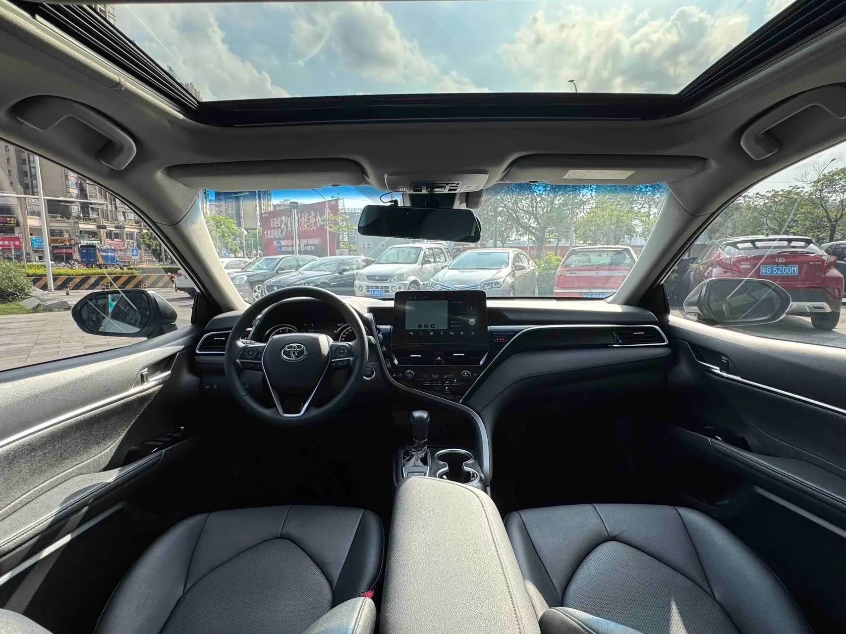 Camry 2021 2.0G Deluxe Edition 8