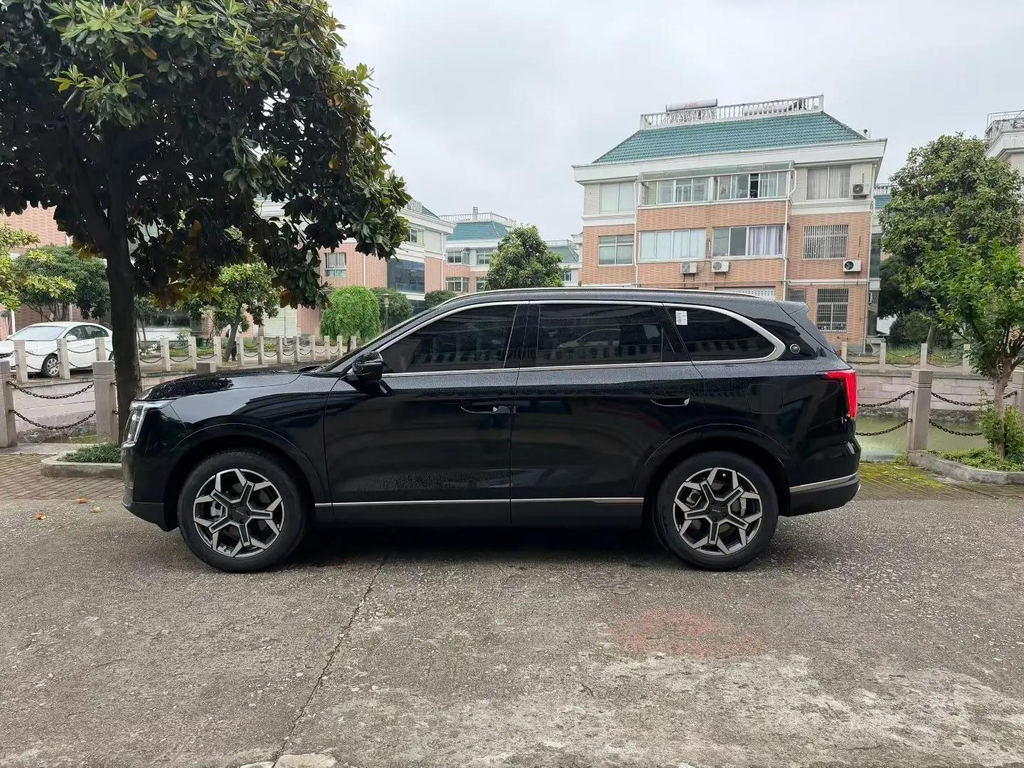 Jetour 2025 X70L 1.5TD Comfortable 5-seat Automatic 2
