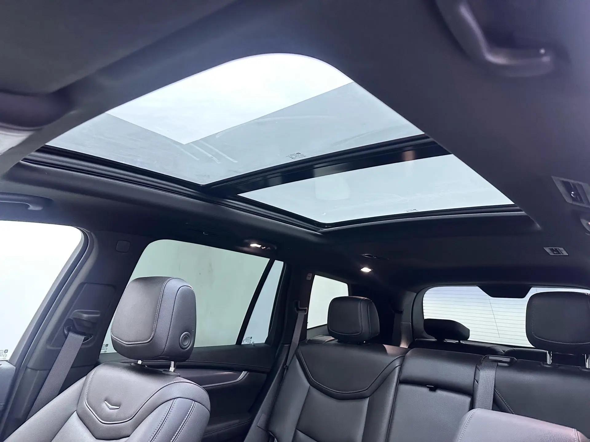Cadillac XT6 2021 28T Seven-seat Fashion Model 17