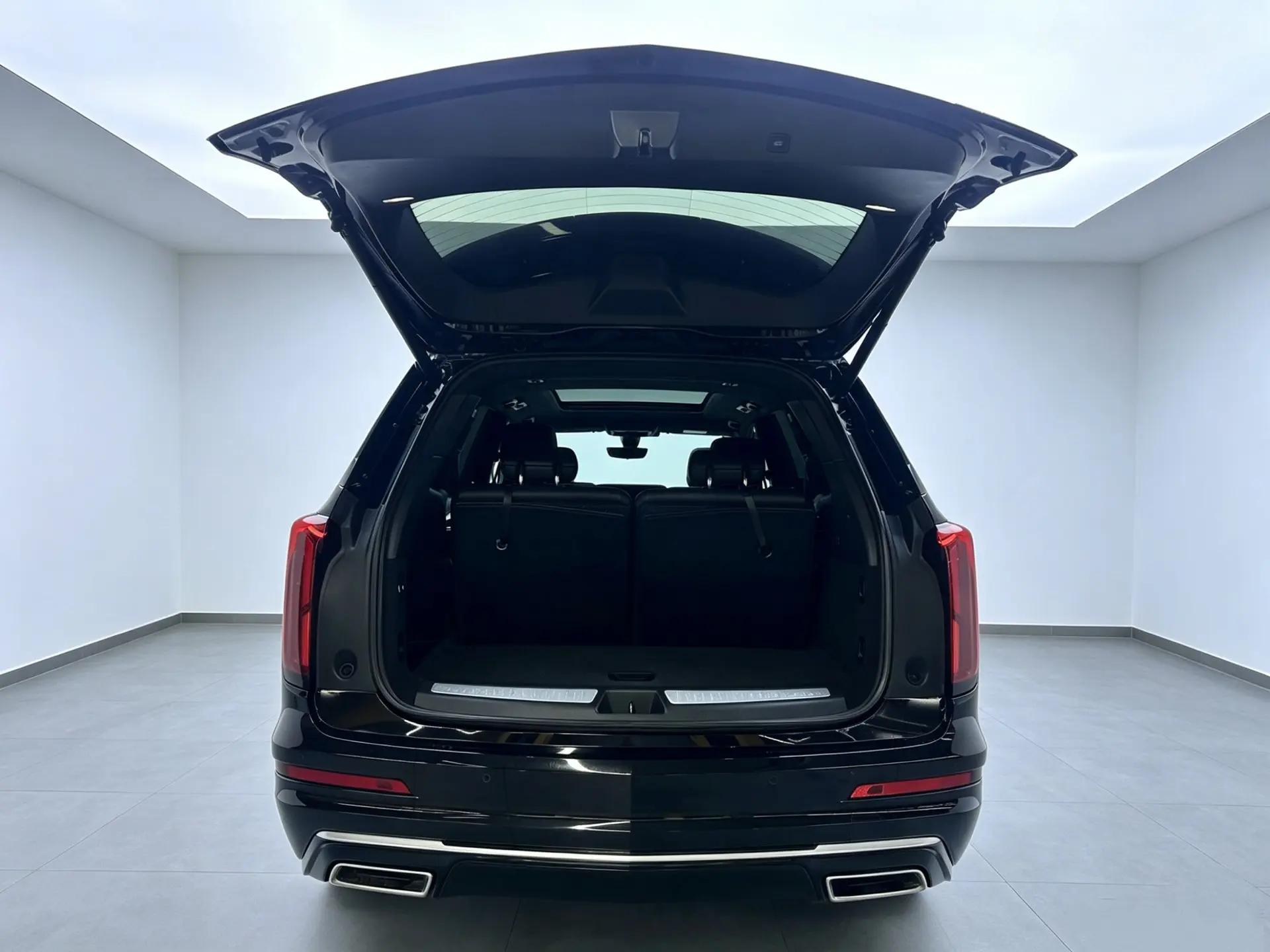 Cadillac XT6 2021 28T Seven-seat Fashion Model 6