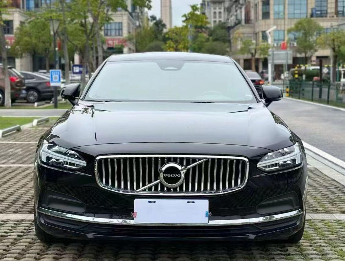 Volvo S90 2022 B5 Zhiyuan Deluxe Edition 2