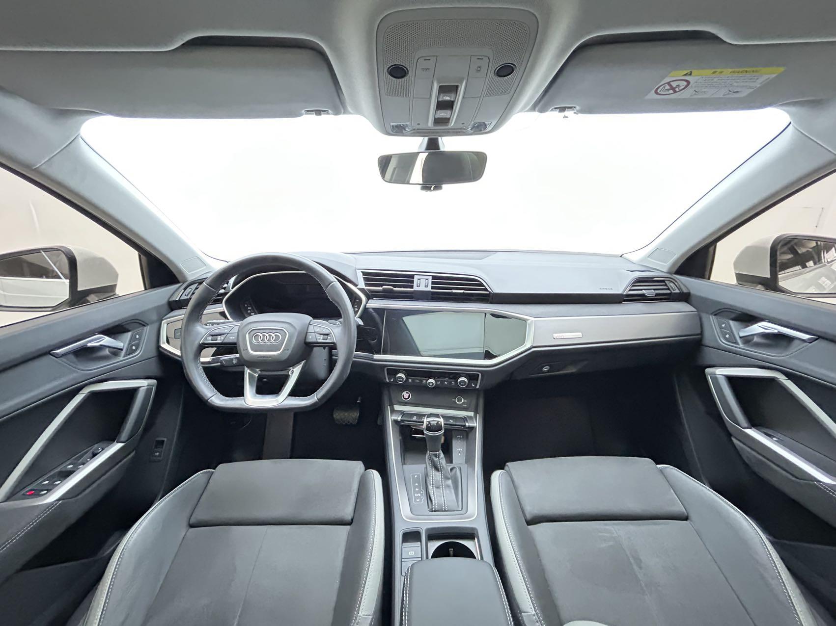 Audi Q3 2022 35 TFSI Fashion Dynamic 6