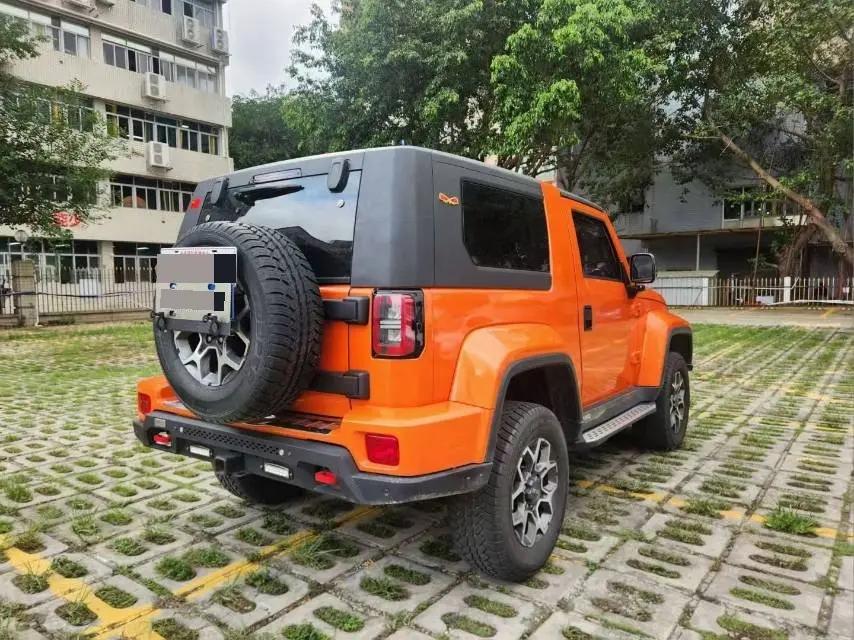 Beijing BJ40 2020 2.0T Automatic Four-wheel Drive Tribute 2020 Edition Chivalrous Type 9