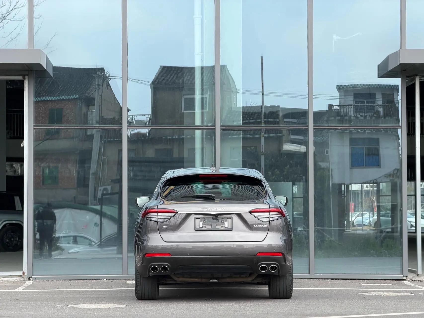 Levante 2021 3.0T Standard Edition 4