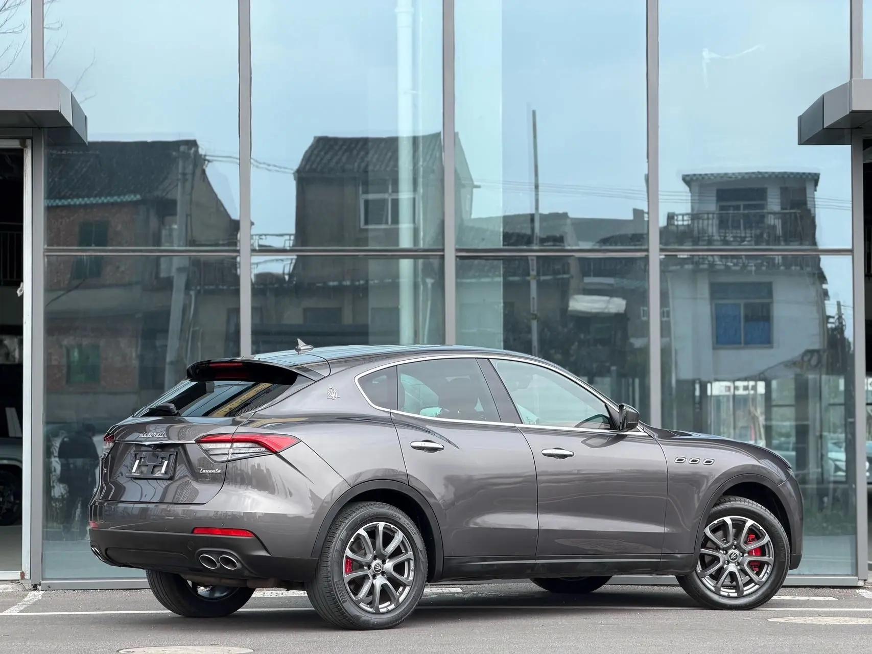 Levante 2021 3.0T Standard Edition 5