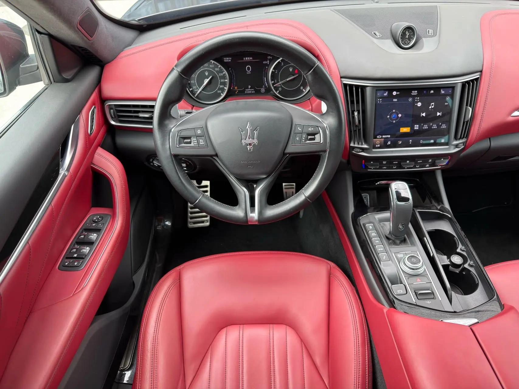 Levante 2021 3.0T Standard Edition 9
